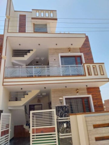3 BHK Independent House For Sale in Sector 14
