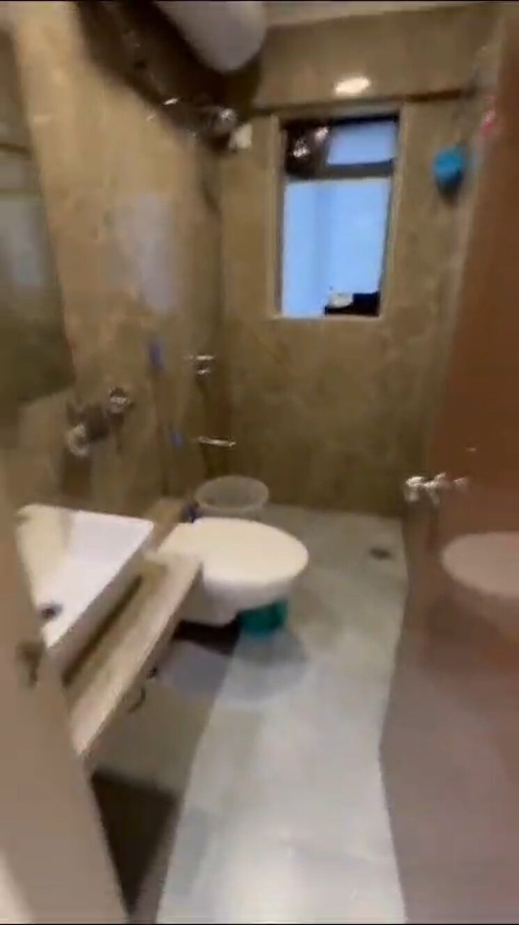 Bathroom, mamta-apartment-andheri 2 Bedroom 682 Sq.Ft. Apartment In Andheri West Mumbai 8931161