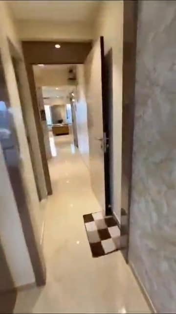 Building Lobby in 2 BHK Apartment at Mamta Apartment Andheri, Andheri West – for Rent