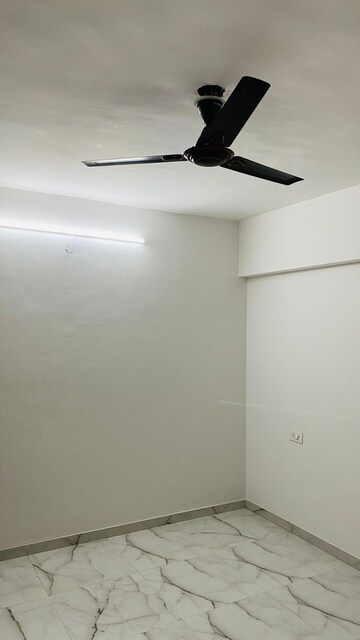 Room in 1 BHK Apartment at VTP One, Kharadi – for Rent