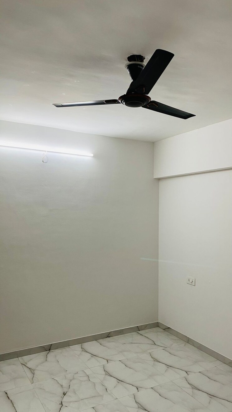 Room, vtp-one 1 Bedroom 500 Sq.Ft. Apartment In Kharadi Pune 8931152