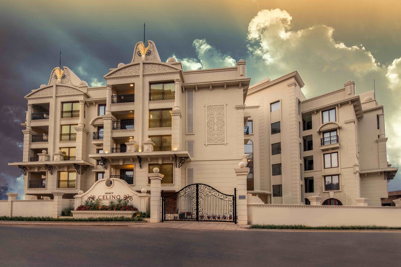 4 BHK + Extra Room Apartment For Sale in Legacy Celino