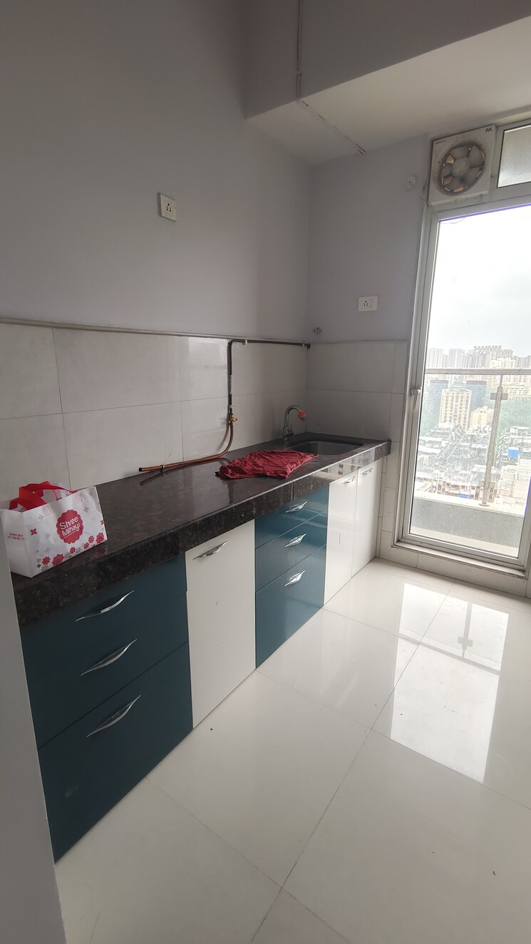 Kitchen, ashar-edge 1 Bedroom 490 Sq.Ft. Apartment In Pokhran Road No Two Thane 8931219