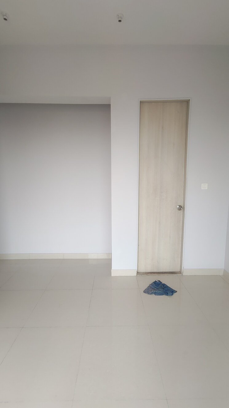 Room, ashar-edge 1 Bedroom 490 Sq.Ft. Apartment In Pokhran Road No Two Thane 8931219