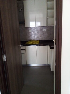 Bathroom in 3 BHK Apartment at Db Realty Orchid Enclave, Agripada – for Sale