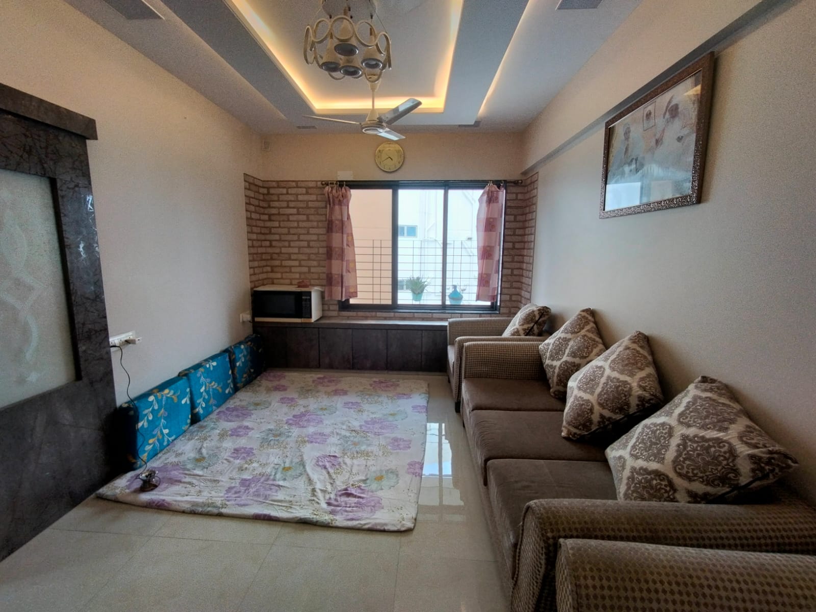 2 BHK Apartment For Rent in Poonam Apartments Worli