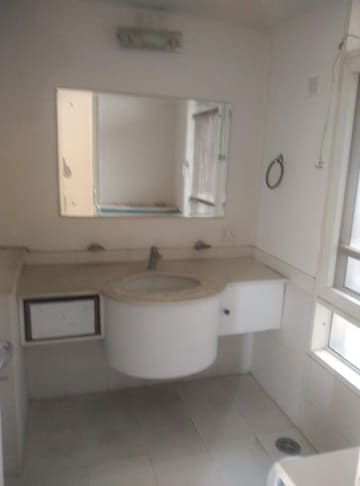 Bathroom in 2 BHK Apartment at Jaypee Greens Star Court, Jaypee Greens – for Rent