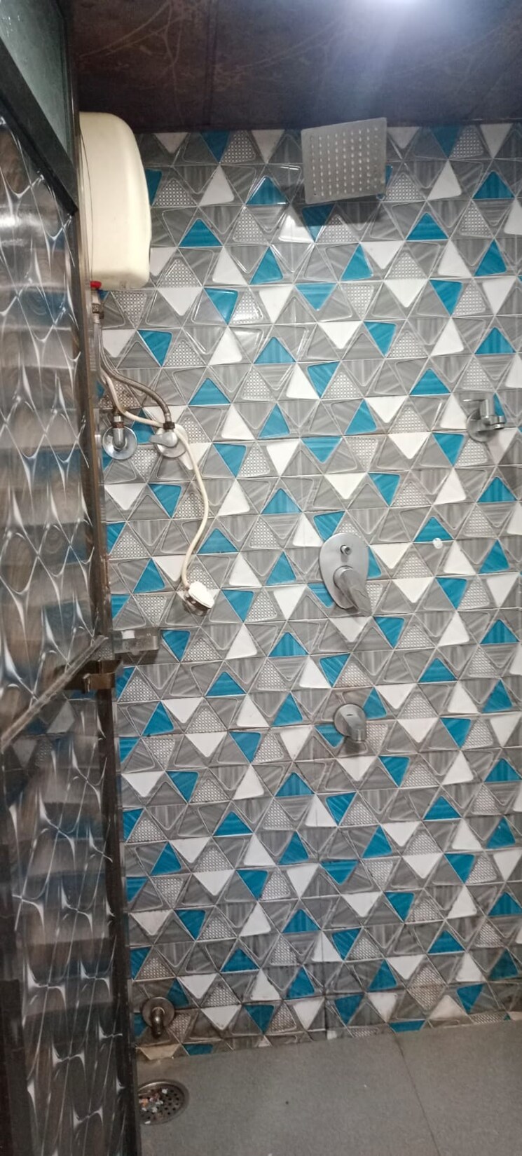 Bathroom, siddhi-prabha-chs 1 Bedroom 300 Sq.Ft. Apartment In Prabhadevi Mumbai 8931255