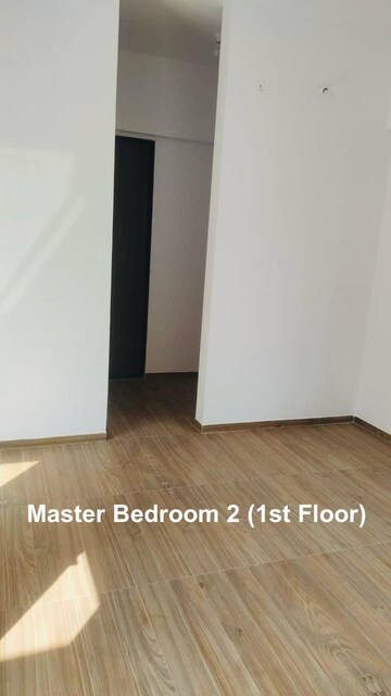 Room in 3 BHK Villa at Kolte Ivy Estate, Wagholi – for Rent