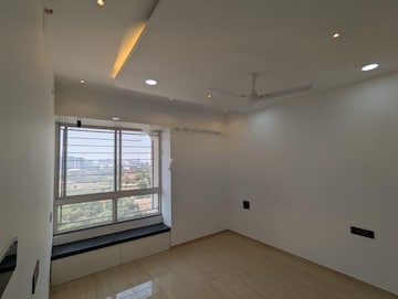 Room in 2 BHK Apartment at VTP Belair, Mahalunge – for Rent