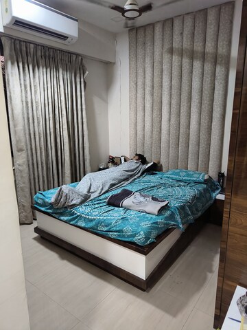 Bedroom in 2 BHK Apartment at Prerna CHS Worli, Worli – for Rent
