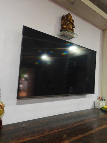 Room in 2 BHK Apartment at Prerna CHS Worli, Worli – for Rent