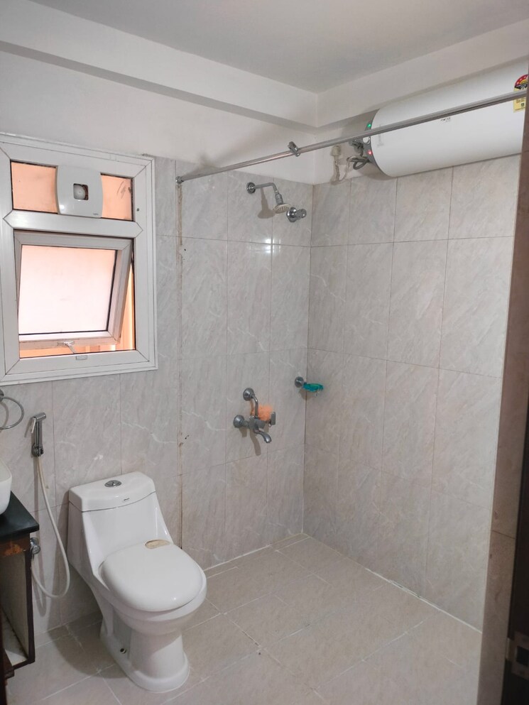 Bathroom, nr-windgates 2 Bedroom 1253 Sq.Ft. Apartment In Thanisandra Main Road Bangalore 8931305