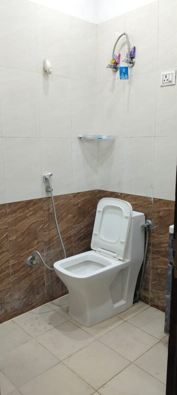 Bathroom in 3 BHK Builder Floor at Shakti Khand – for Rent