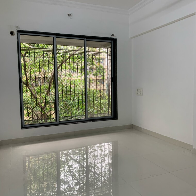Room, aditya-new-ekta-chs-ltd 2 Bedroom 600 Sq.Ft. Apartment In Babhai Naka Mumbai 8931319