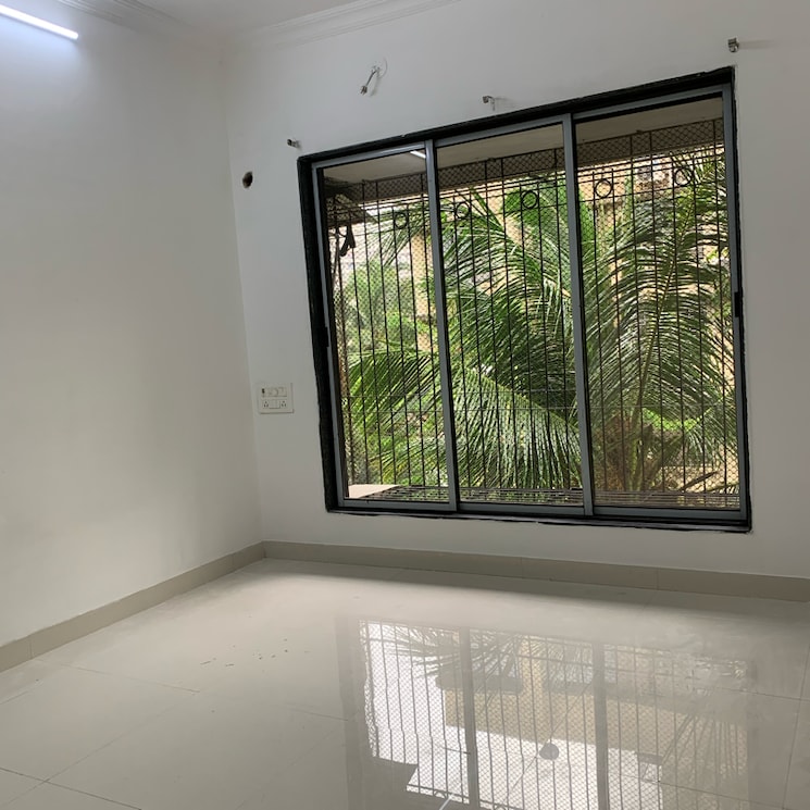 Room, aditya-new-ekta-chs-ltd 2 Bedroom 600 Sq.Ft. Apartment In Babhai Naka Mumbai 8931319