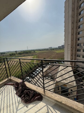 2.5 BHK Apartment For Rent in Signature Global Grand Iva, Sector 103