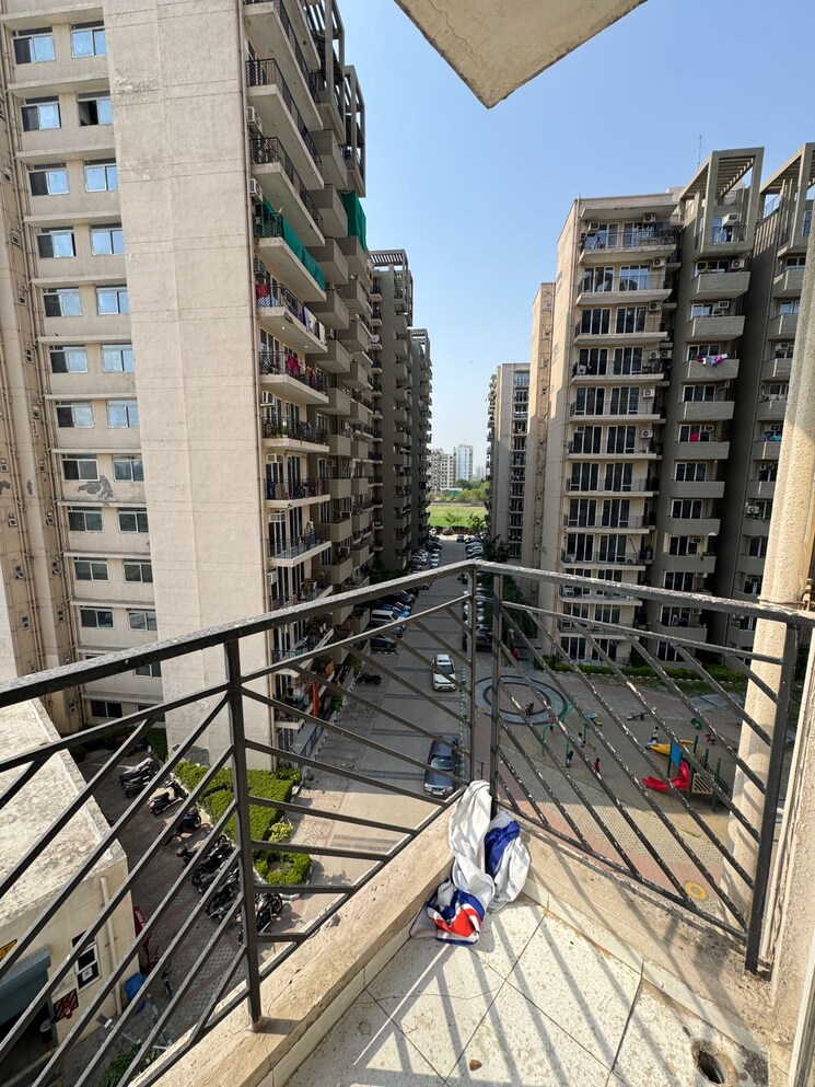 Exterior View, signature-global-grand-iva 2.5 Bedroom 645 Sq.Ft. Apartment In Sector 103 Gurgaon 8931318