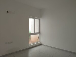 Room in 2 BHK Apartment at Casagrand Boulevard, Hennur Road – for Sale
