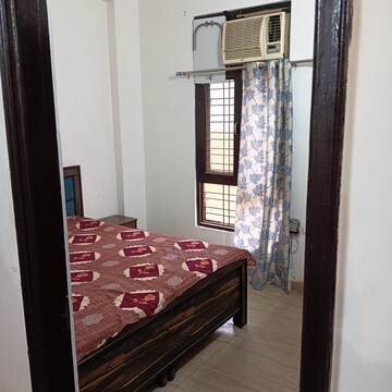 Bedroom in 3 BHK Builder Floor at Niti Khand – for Rent