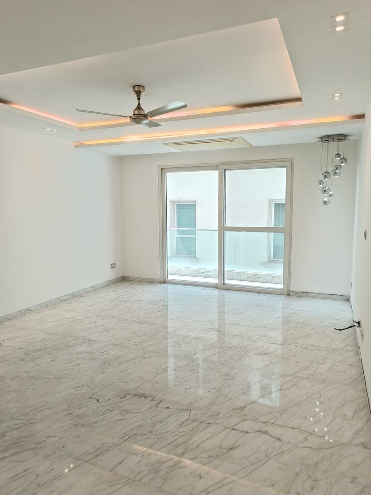 Room, panchsheel park 4 Bedroom 7200 Sq.Ft. Builder Floor In Panchsheel Park Delhi 8931421