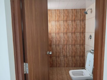 Bathroom in 2 BHK Apartment at Prestige Finsbury Park Hyde, Bagaluru – for Rent