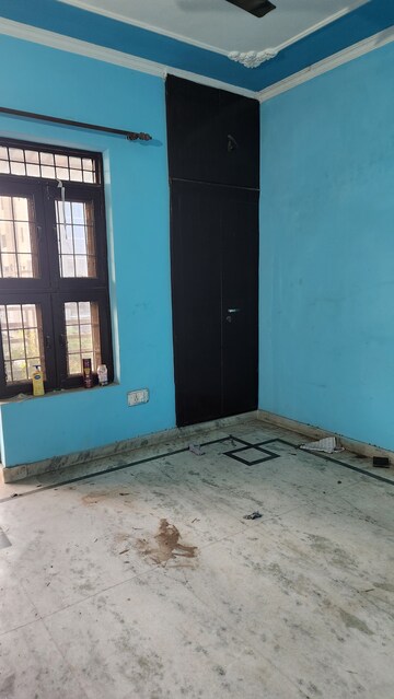 2 BHK Builder Floor For Rent in Sector 31
