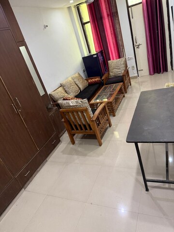 Staircase in 1.5 BHK Builder Floor at Ansal Sushant Apartments, Sushant Lok I – for Rent