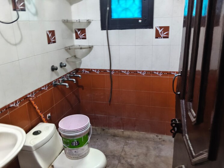 Bathroom, spring-field 2 Bedroom 1100 Sq.Ft. Builder Floor In Sector 31 Faridabad 8931514