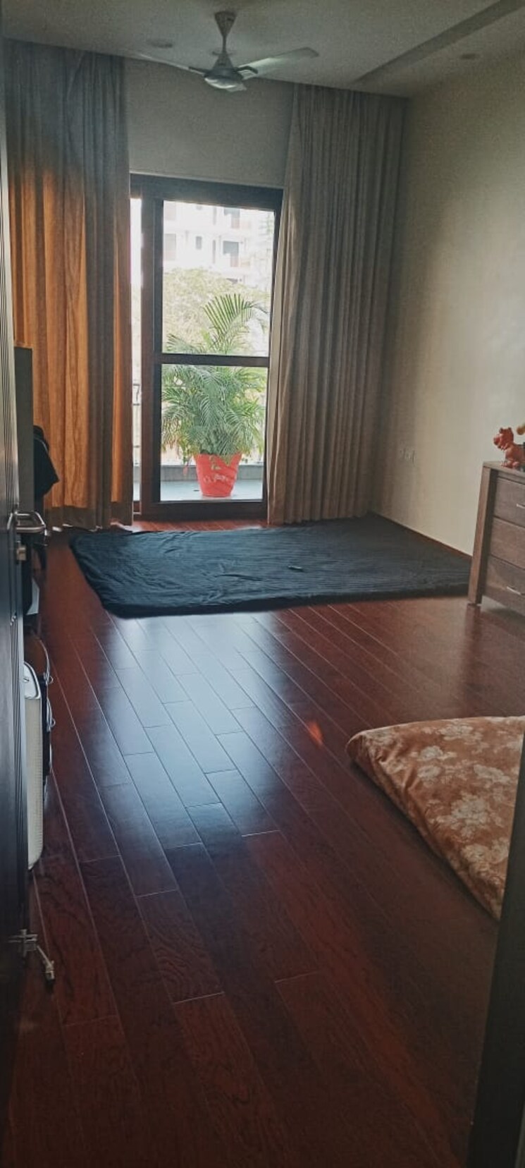 Balcony, tata-gurgaon-gateway 3 Bedroom 2215 Sq.Ft. Apartment In Sector 112 Gurgaon 8931527