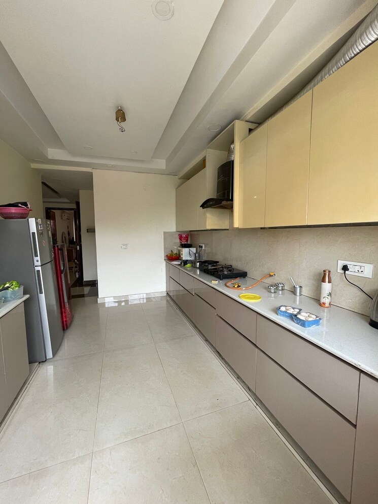 Kitchen, tata-gurgaon-gateway 3 Bedroom 2215 Sq.Ft. Apartment In Sector 112 Gurgaon 8931527