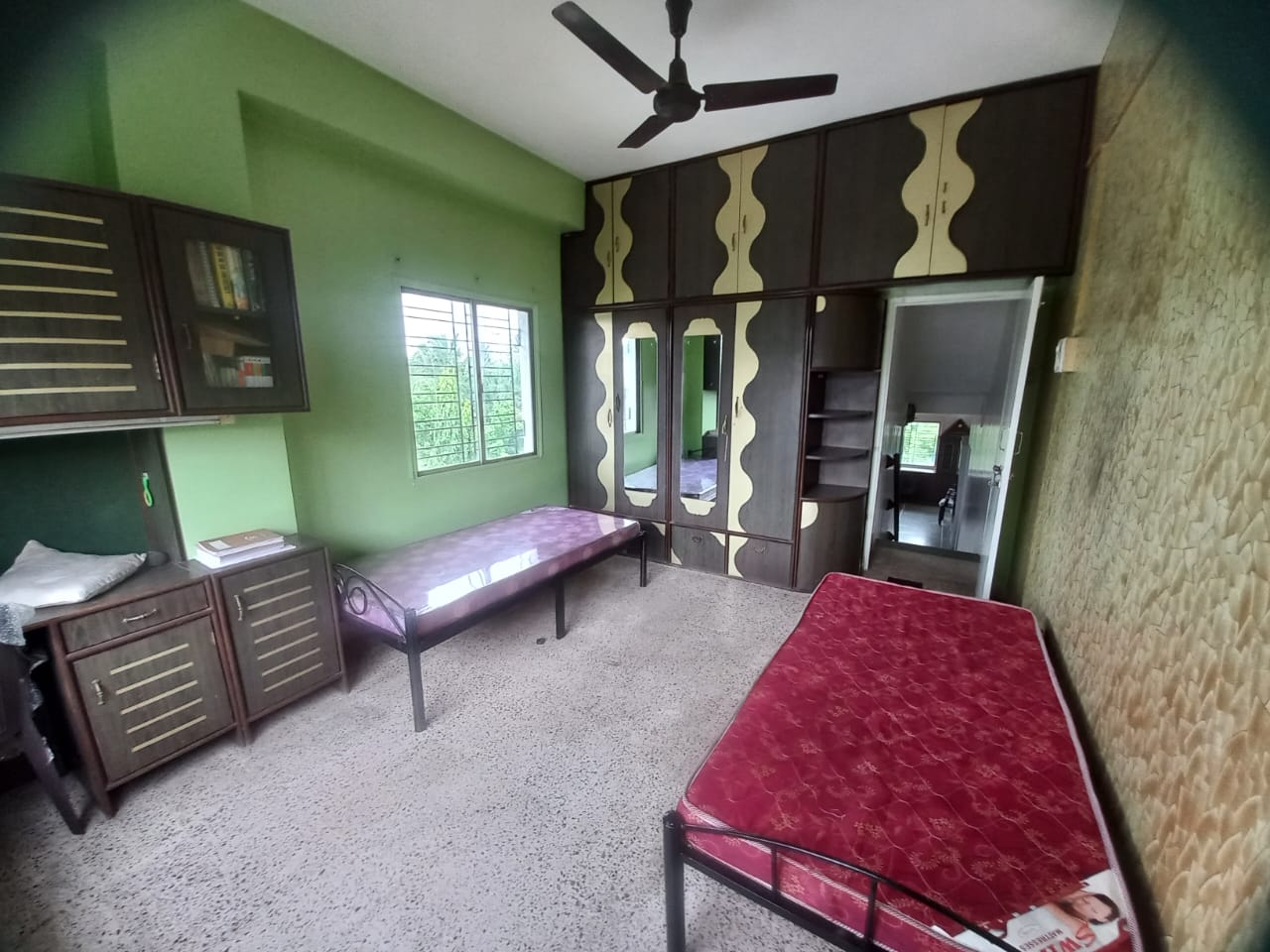 Pg For Rent in Paud Road