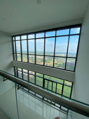  5 BHK Penthouse at Pioneer Park Presidia, Sector 62 – for Rent