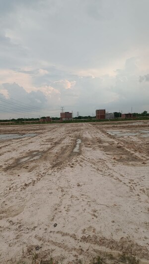  Plot For Sale in Raebareli Road