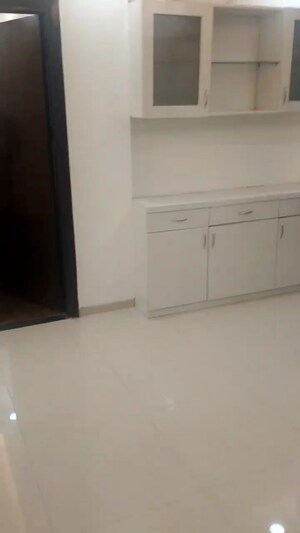 3 BHK Builder Floor For Sale in BPTP Parkland Pride, Sector 77