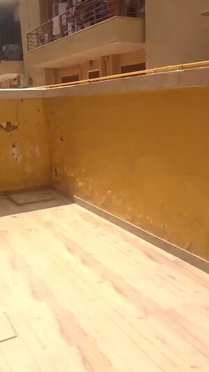 Room in 3 BHK Builder Floor at BPTP Parkland Pride, Sector 77 – for Sale