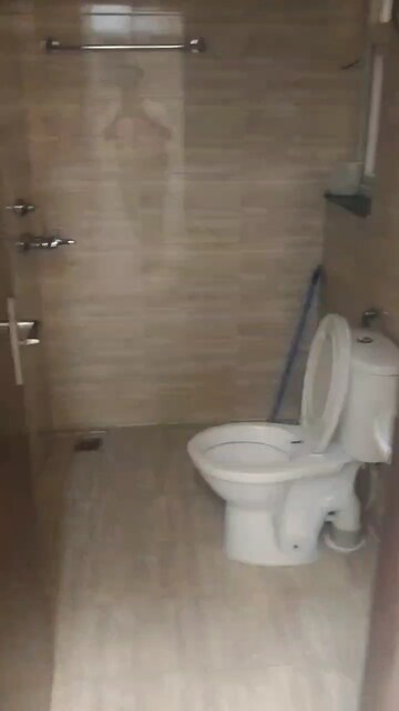 Bathroom in 3 BHK Builder Floor at BPTP Parkland Pride, Sector 77 – for Sale