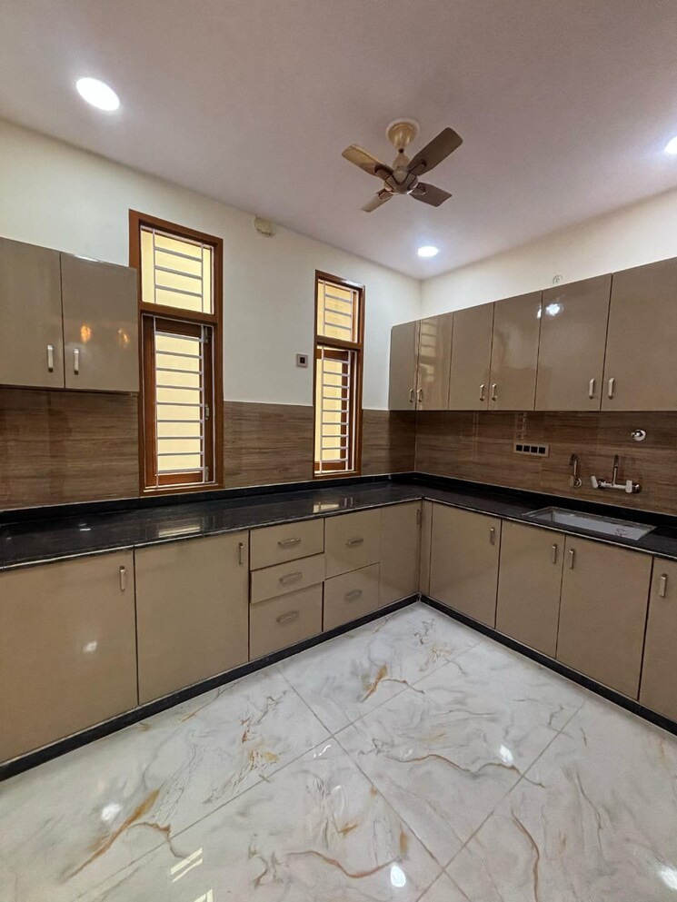 Kitchen, kedia-aravali 4 Bedroom 2200 Sq.Ft. Independent House In Machwa Jaipur 8931588
