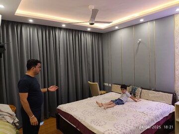 Bedroom in 3 BHK Apartment at Prestige Lakeside Habitat, Varthur – for Rent