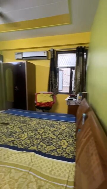 Bedroom in 2 BHK Builder Floor at Mehrauli – for Rent