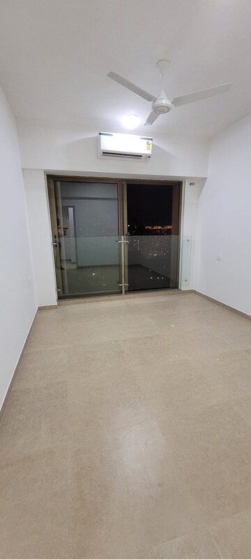 2 BHK Apartment For Rent in Kanakia Silicon Valley, Powai