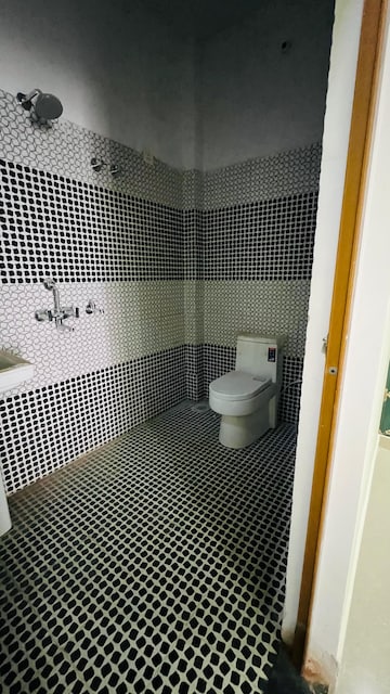Bathroom in 3 BHK Independent House at Chinhat – for Sale