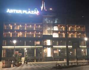 Office Space – Exterior View View at New Aster Plaza, International Airport Road - for Sale