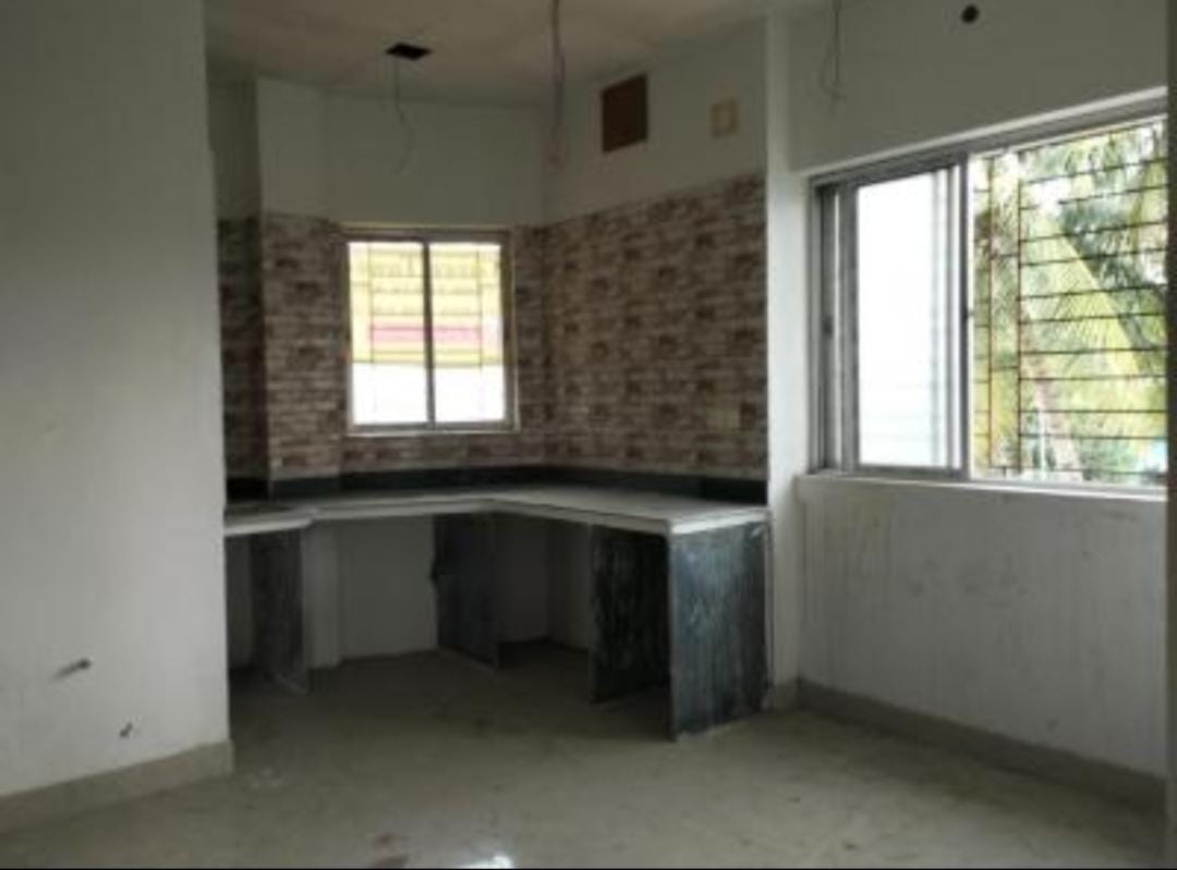 2 BHK Apartment For Sale in Behala