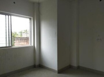Room in 2 BHK Apartment at Behala – for Sale