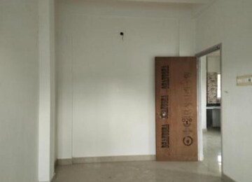 Room in 2 BHK Apartment at Behala – for Sale