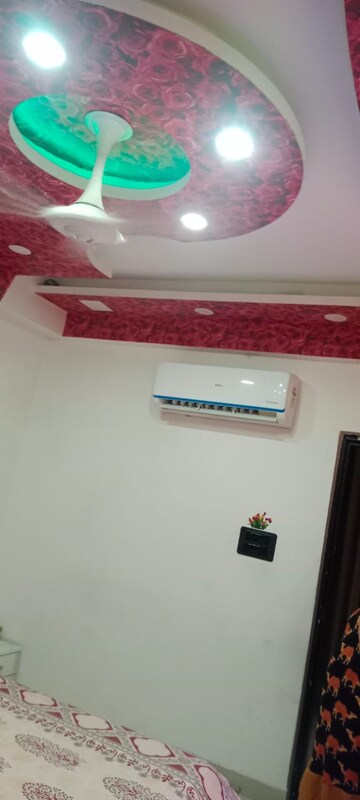 Furnished Amenities in 2 BHK Apartment at Gulmohur Garden, Raj Nagar Extension – for Rent
