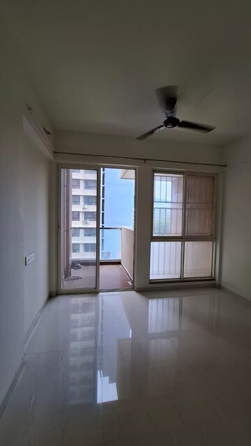 Room in 2 BHK Apartment at Kohinoor Tinsel County, Hinjewadi – for Sale