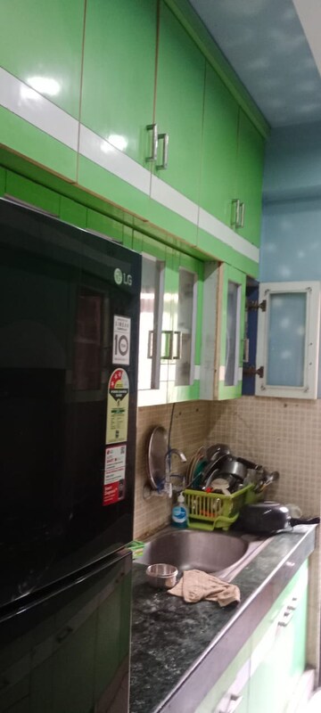 Parking in 2 BHK Apartment at Gulmohur Garden, Raj Nagar Extension – for Rent