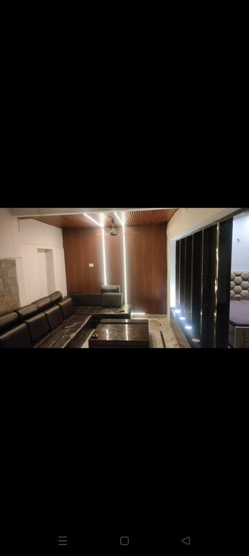 Living Room in 3 BHK Builder Floor at Palam Vihar – for Rent